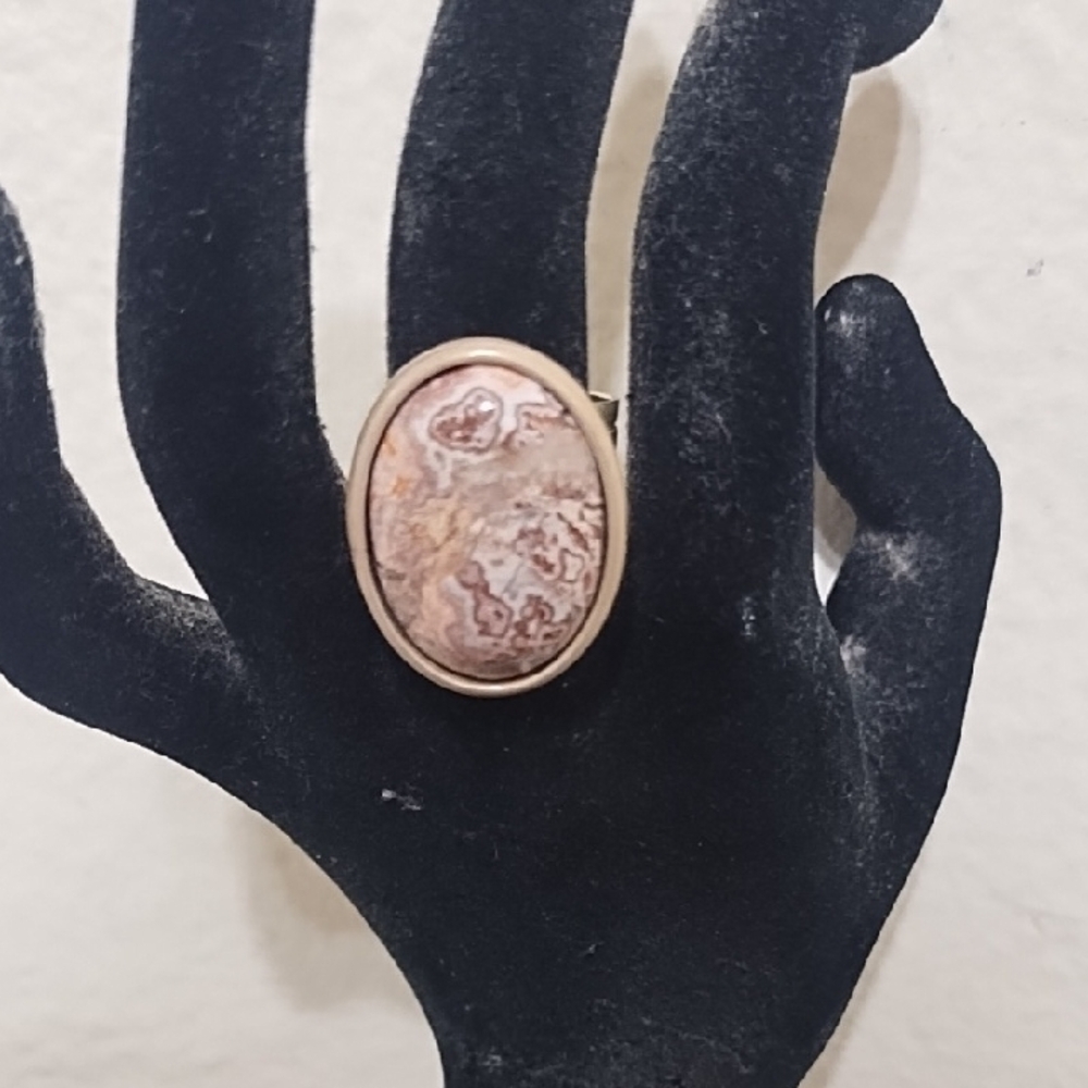Elegant Stone Ring in Silver Setting